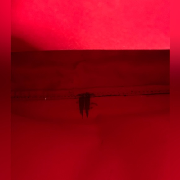 Victoria’s Secret makeup bag and Kiss acrylic press on nails - Picture 6 of 8